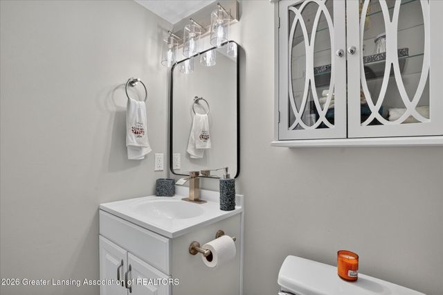 15927 Pastoral Path, East Lansing, MI 48823