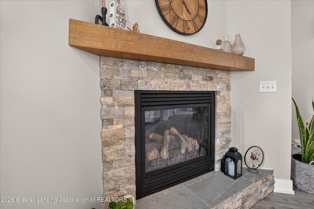 15927 Pastoral Path, East Lansing, MI 48823