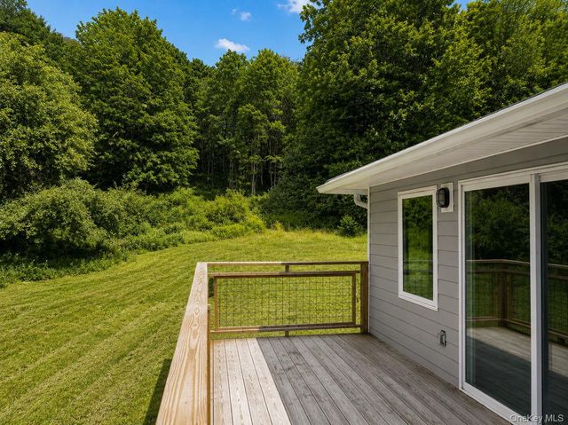 117 Camp Road, Red Hook, NY 12571