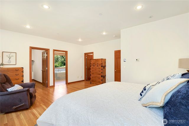 34730 NE 82nd Pl, Carnation, WA 98014