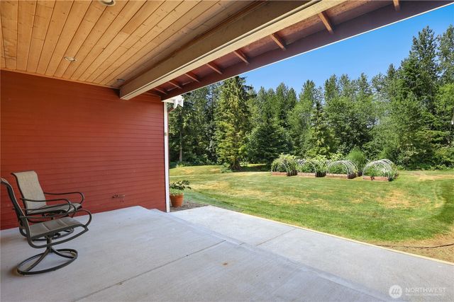34730 NE 82nd Pl, Carnation, WA 98014