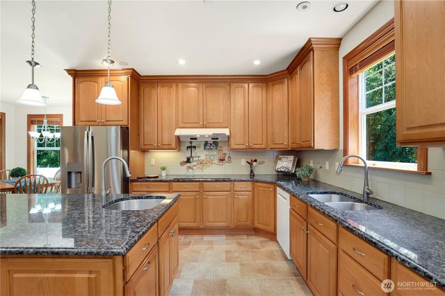 34730 NE 82nd Pl, Carnation, WA 98014