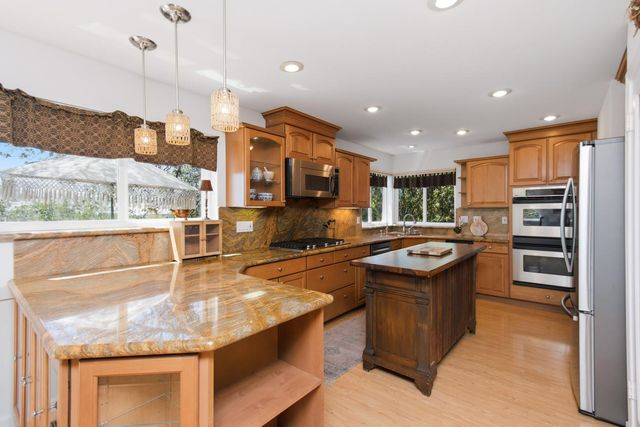 11005 Annmarie Ct, Auburn, CA 95603
