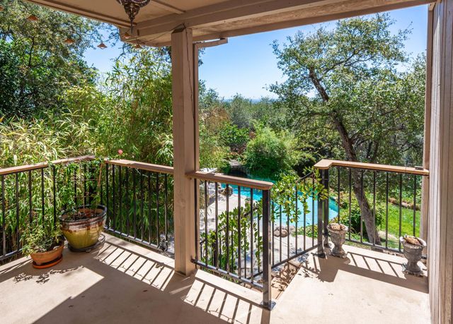 11005 Annmarie Ct, Auburn, CA 95603