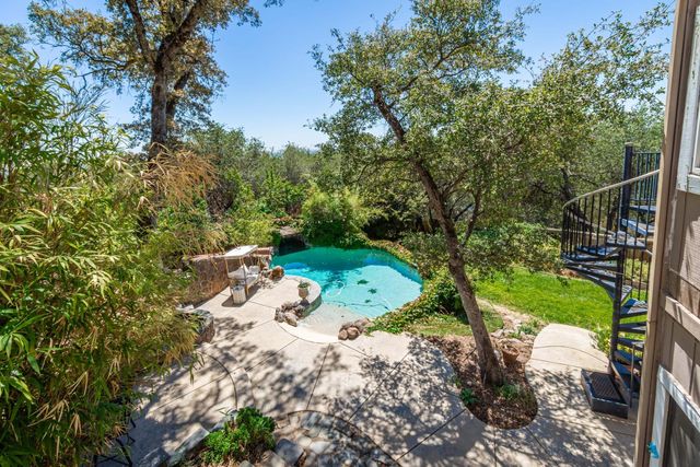 11005 Annmarie Ct, Auburn, CA 95603