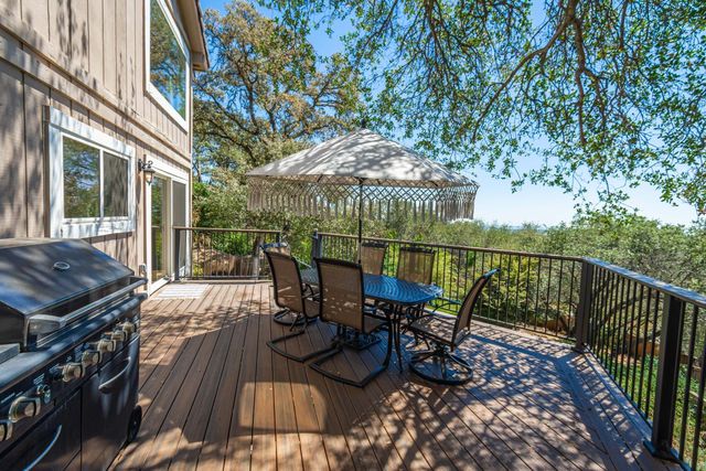 11005 Annmarie Ct, Auburn, CA 95603