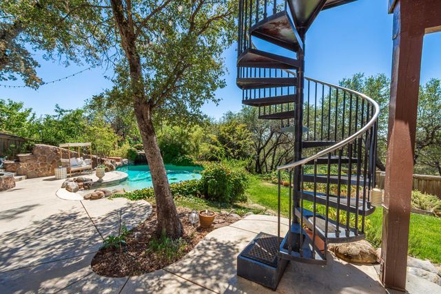 11005 Annmarie Ct, Auburn, CA 95603