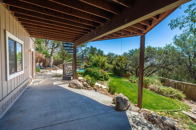 11005 Annmarie Ct, Auburn, CA 95603