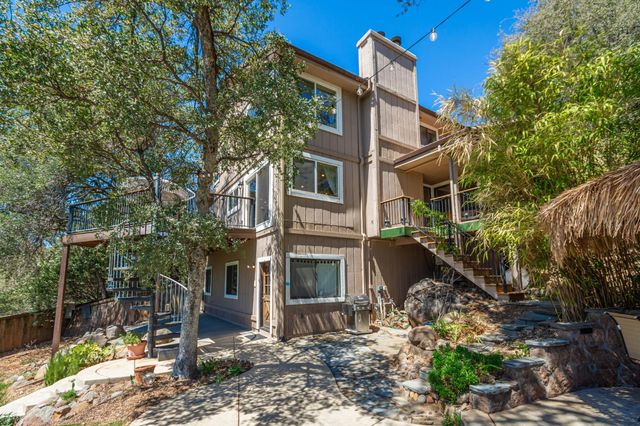 11005 Annmarie Ct, Auburn, CA 95603
