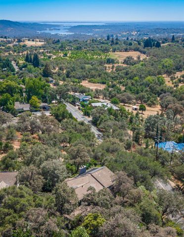 11005 Annmarie Ct, Auburn, CA 95603