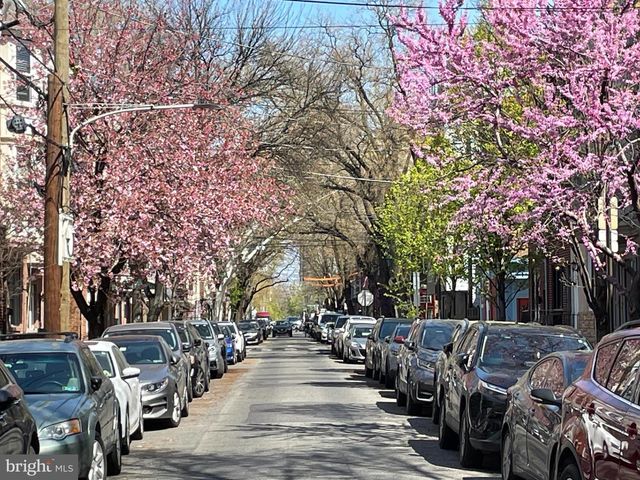 768 S 6TH ST, Philadelphia, PA 19147