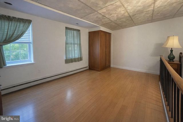 768 S 6TH ST, Philadelphia, PA 19147