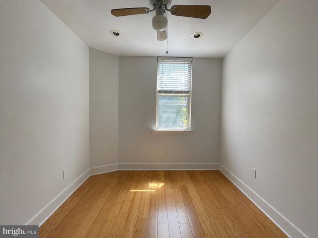 768 S 6TH ST, Philadelphia, PA 19147