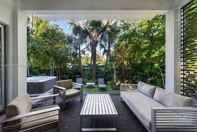 101 SW 21st Rd, Miami, FL 33129