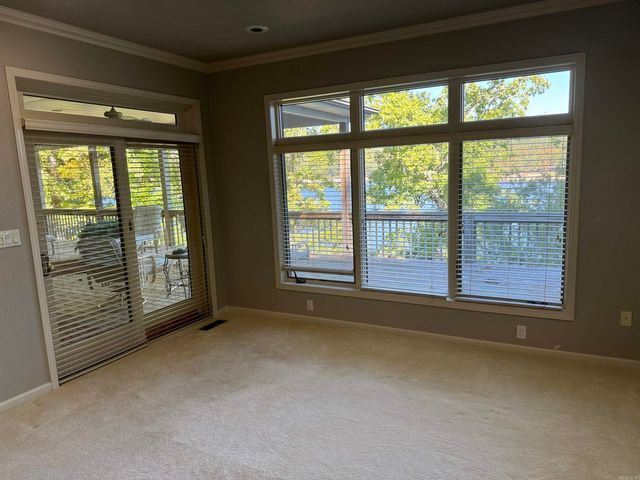 650 Davidson Circle, Greers Ferry, AR 72067