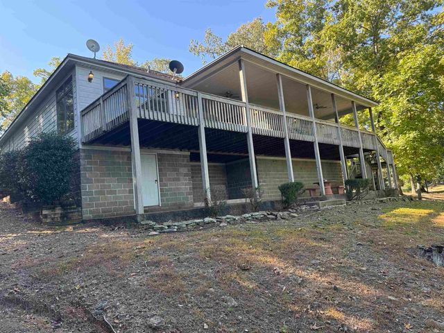 650 Davidson Circle, Greers Ferry, AR 72067