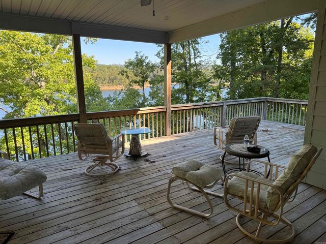 650 Davidson Circle, Greers Ferry, AR 72067