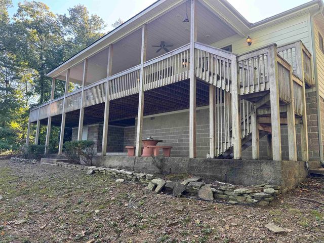 650 Davidson Circle, Greers Ferry, AR 72067