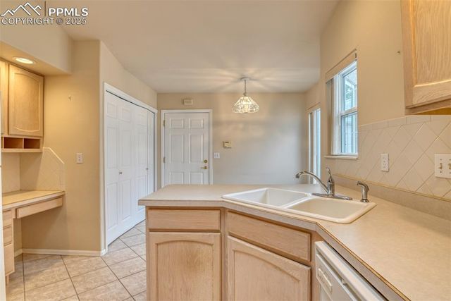 924 Tabor Place, Colorado Springs, CO 80905