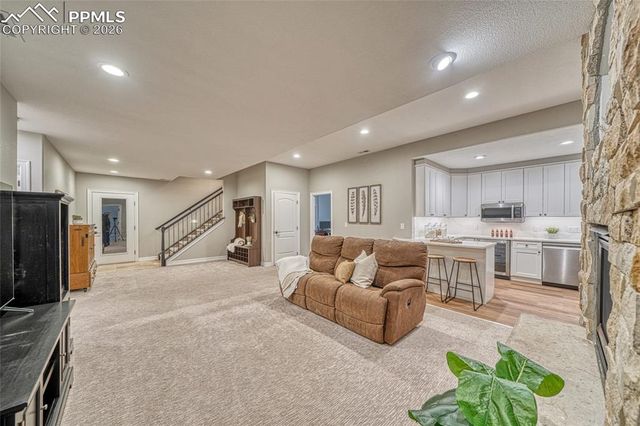 16915 Cherry Crossing Drive, Colorado Springs, CO 80921