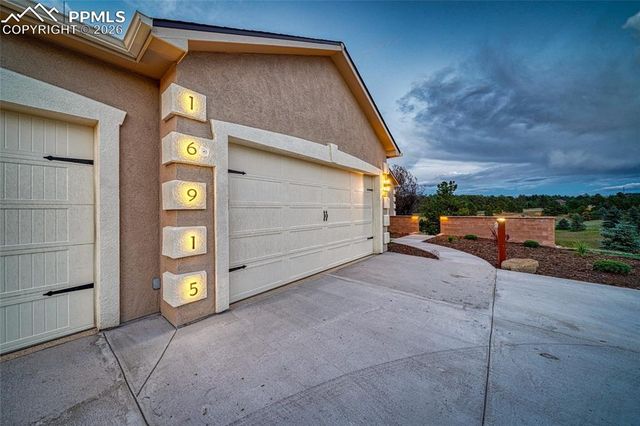 16915 Cherry Crossing Drive, Colorado Springs, CO 80921