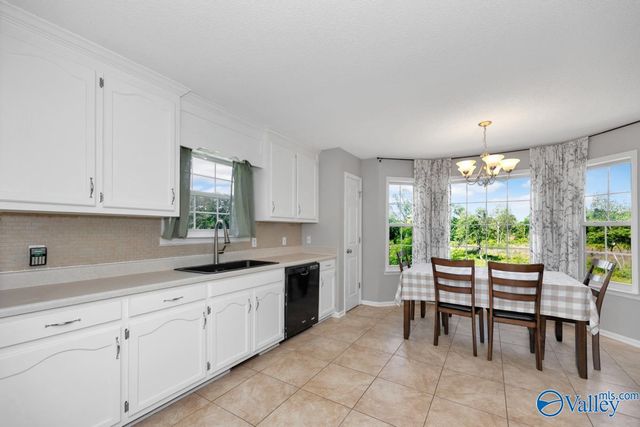 108 Amesbury Drive, Harvest, AL 35749