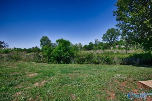 108 Amesbury Drive, Harvest, AL 35749