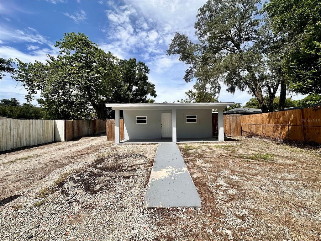 Image 1 of property listing at 8906 N ALBANY AVENUE, Tampa, FL 33604