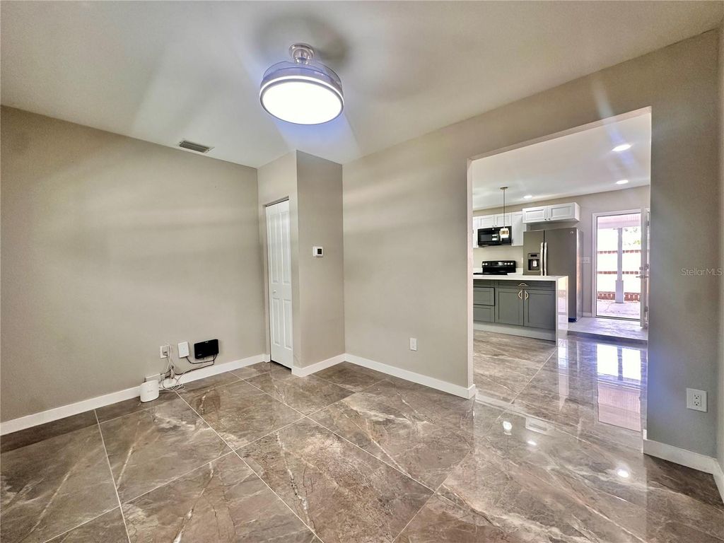 Image 3 of property listing at 8906 N ALBANY AVENUE, Tampa, FL 33604