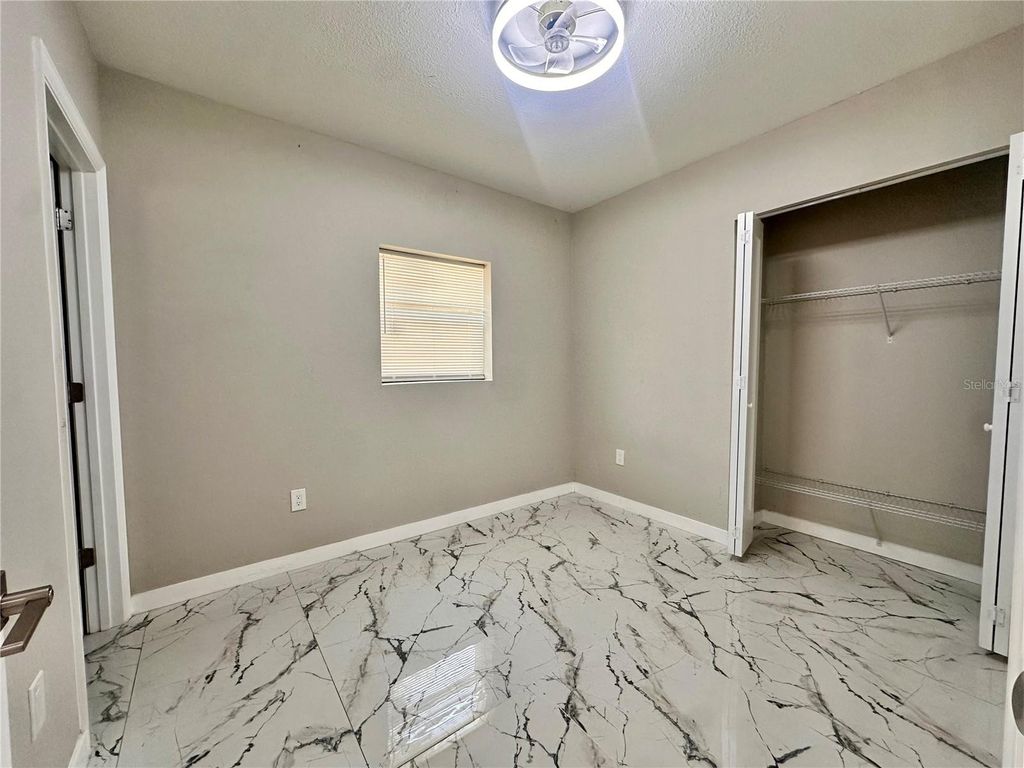 Image 6 of property listing at 8906 N ALBANY AVENUE, Tampa, FL 33604