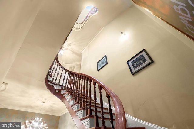 1007 N CALVERT ST, Baltimore, MD 21202