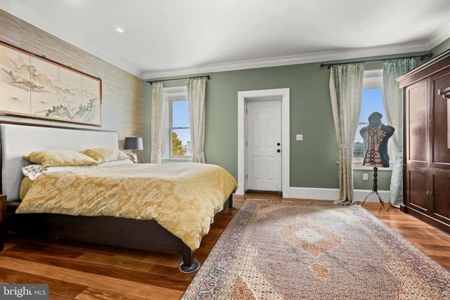 1007 N CALVERT ST, Baltimore, MD 21202