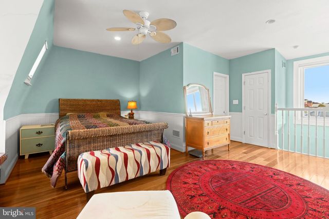 1007 N CALVERT ST, Baltimore, MD 21202