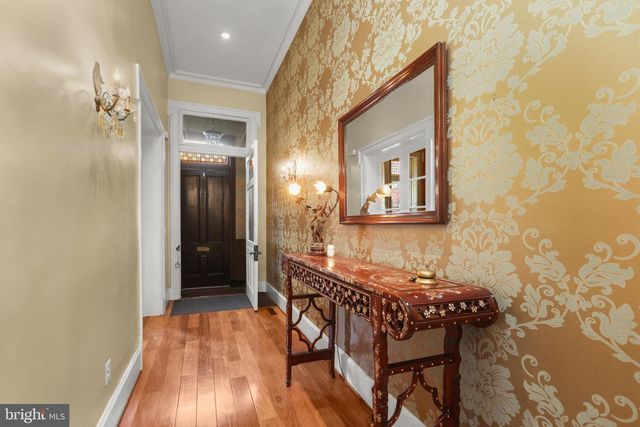 1007 N CALVERT ST, Baltimore, MD 21202