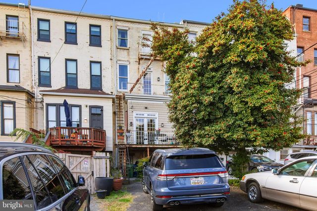 1007 N CALVERT ST, Baltimore, MD 21202