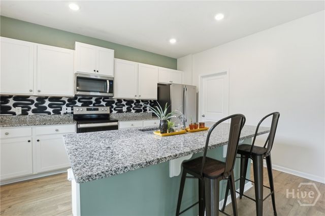 641 Timberland Circle, Richmond Hill, GA 31324