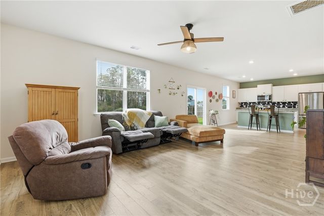 641 Timberland Circle, Richmond Hill, GA 31324