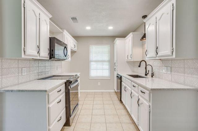 117 Perdue Lane, Weatherford, TX 76085