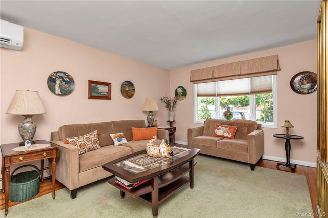 2163 Spruce Street, Wantagh, NY 11793