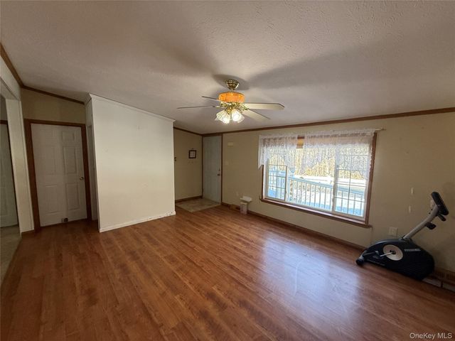 217 Brittany Terrace 217, Rock Tavern, NY 12575