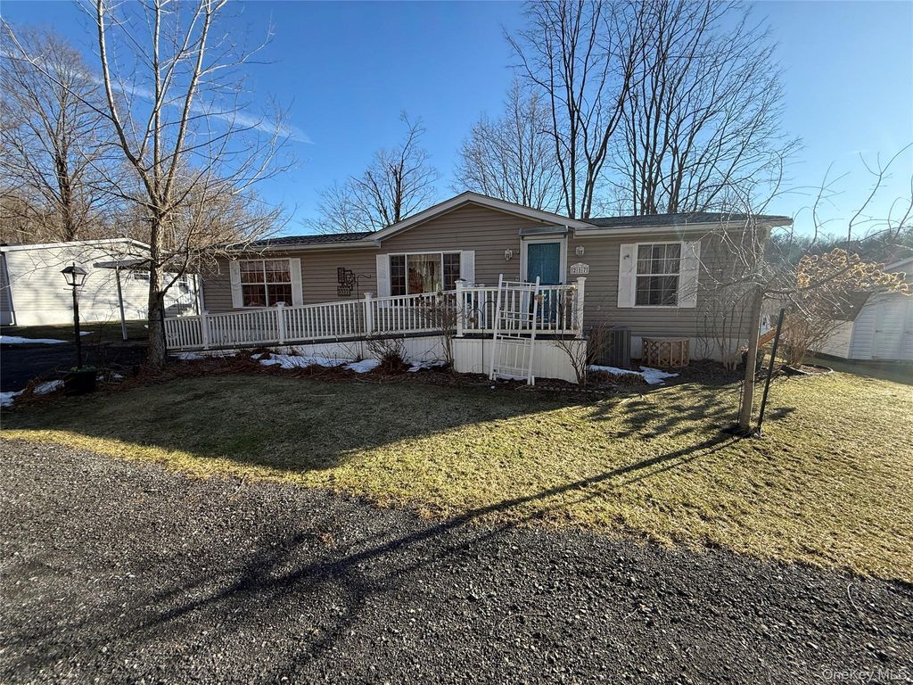 217 Brittany Terrace 217, Rock Tavern, NY 12575