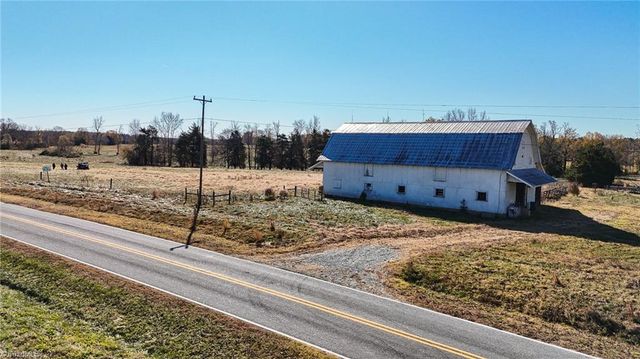 6654 Phillippi Road, Liberty, NC 27298