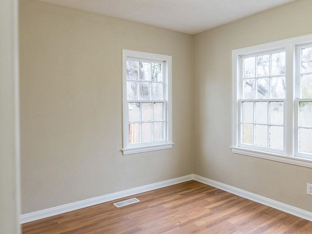 635 N Battin, Wichita, KS 67207