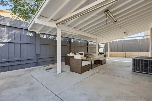 4916 NOGAL, San Diego, CA 92102