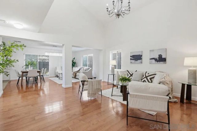 4916 NOGAL, San Diego, CA 92102