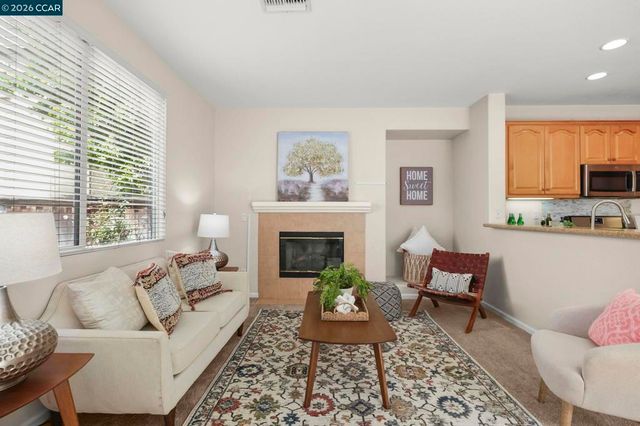 1255 Poppy Seed Ct, Concord, CA 94520