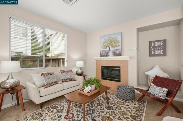 1255 Poppy Seed Ct, Concord, CA 94520