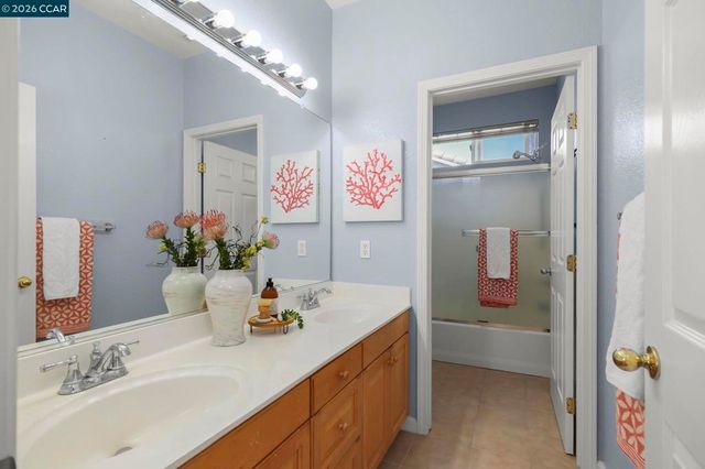 1255 Poppy Seed Ct, Concord, CA 94520
