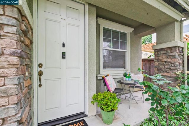 1255 Poppy Seed Ct, Concord, CA 94520