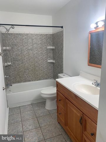 6401 JEFFERSON PL, Glen Burnie, MD 21061